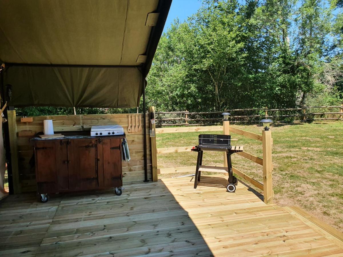 Moulin Du Pommier Glamping & Camping Saulgond Exterior foto
